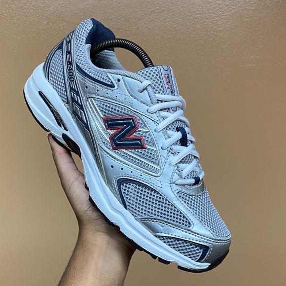 Rare Vintage New Balance 400 Silver Navy Red Running Sneakers Size 9.5 main image 11